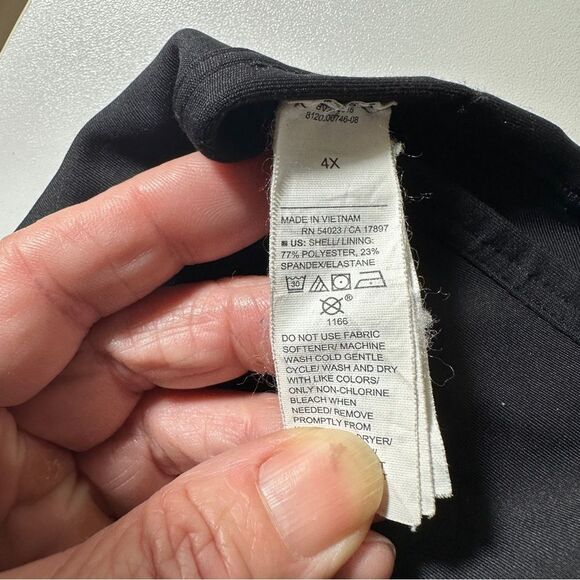 Old Navy Active Black Powersoft Sports Bra Size 4X Medium Support‎ - Picture 6 of 8